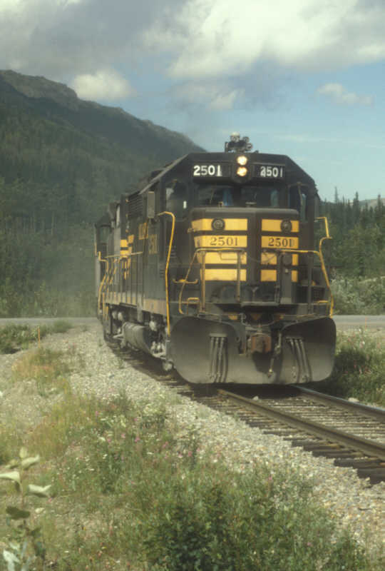 ak-13-36 Denali National Park train approaches bridge