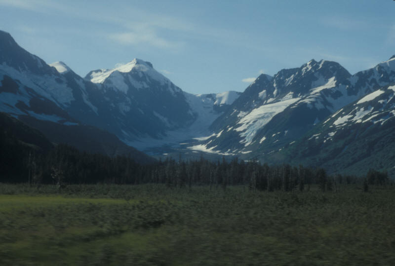 ak-14-23 Alaska RR, railcar, mountain view