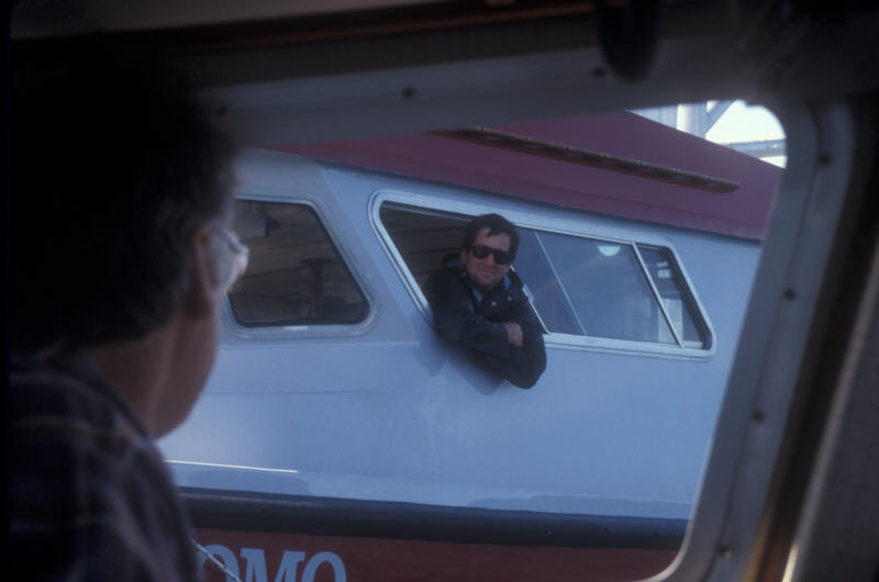 ak-03-06 skipper of Lindell boat