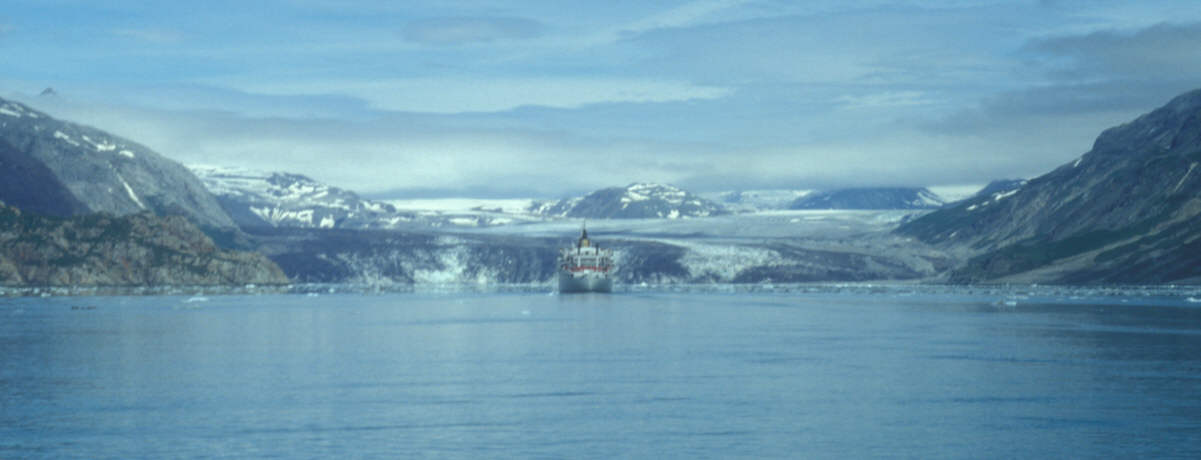ak-07-18 glacier