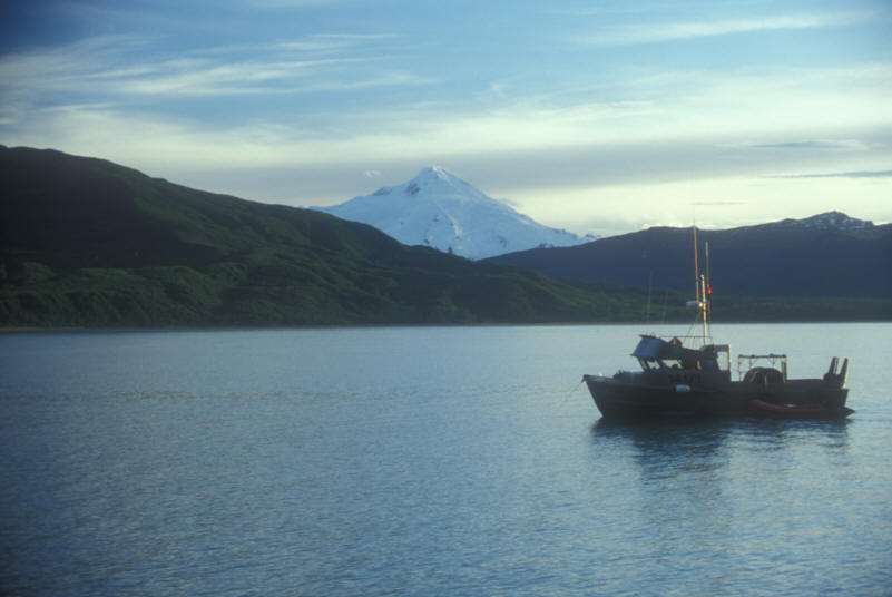 ak96-b-12 Snug Harbor, Mt. Illiamna